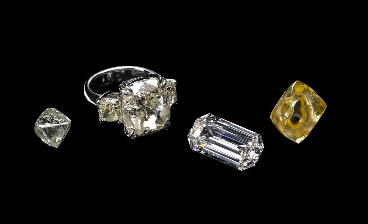 diamond - ảnh thật minh họa 1 cho Diamond là gì? Tính chất vật liệu và giá trị của kim cương